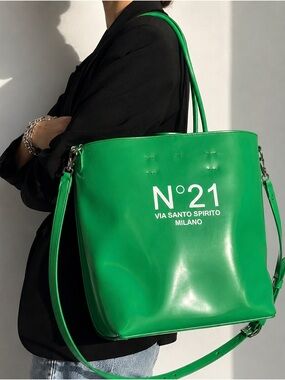 N°21 Via Santo Spirito Milano Green Patent Tote Bag